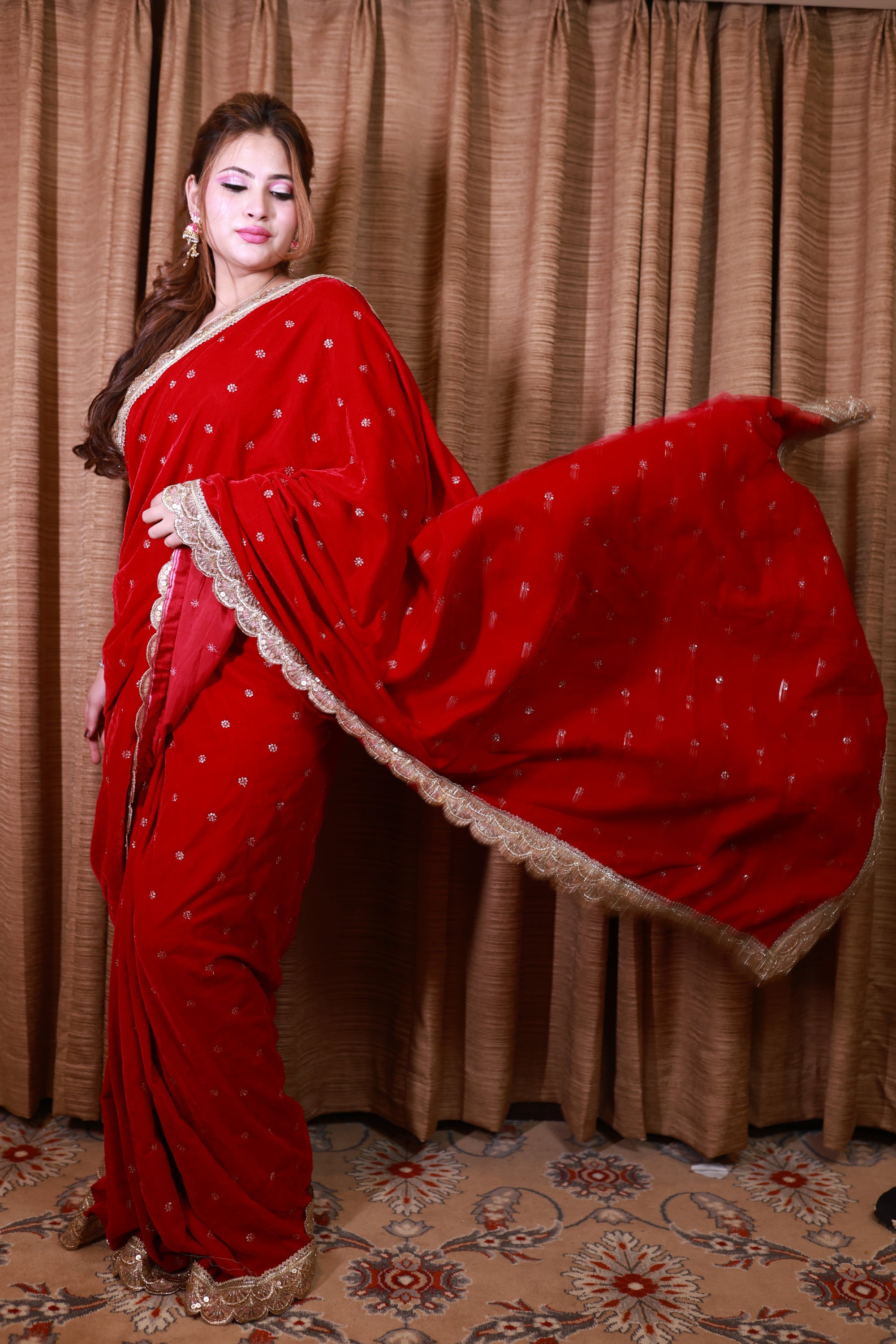 Scarlet Éclat – Where Timeless Red Meets Regal Glow